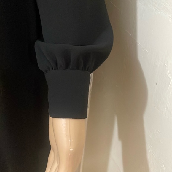 Se’zane Elegant mini Black Dress long sleeve - Picture 4 of 16